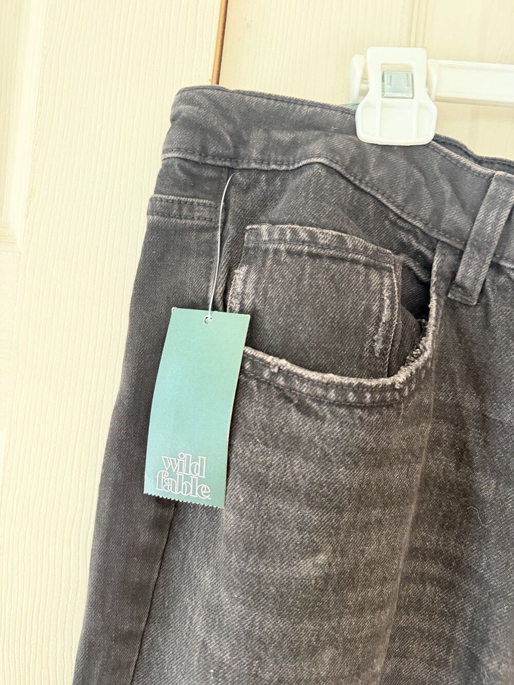 Wild Fable High Rise Easy Rigid Straight Jeans Womens Sz 10 Black Raw Hem New - Picture 7 of 13